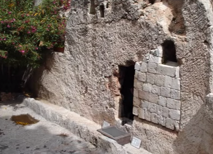 Jesus Tomb